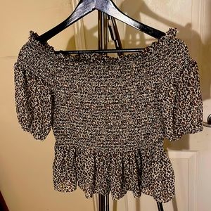 Brand SOCIALITE. Size XS.  Color cheetah animal print.